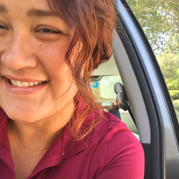 Meet your Posher, Veronica - Picture 2 of 2